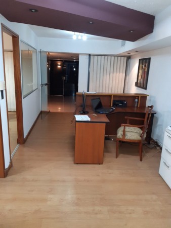 Centro Excelente Oficina en Alquiler-  Tucuman 26 1°piso 