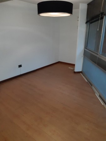 Centro Excelente Oficina en Alquiler-  Tucuman 26 1°piso 