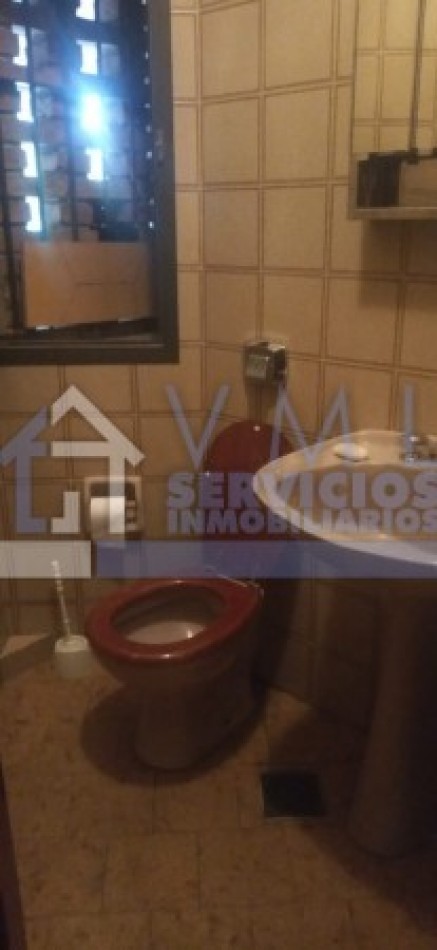 B° Jardin Espinosa, ALQUILER excelente ubicacion! para Uso Comercial