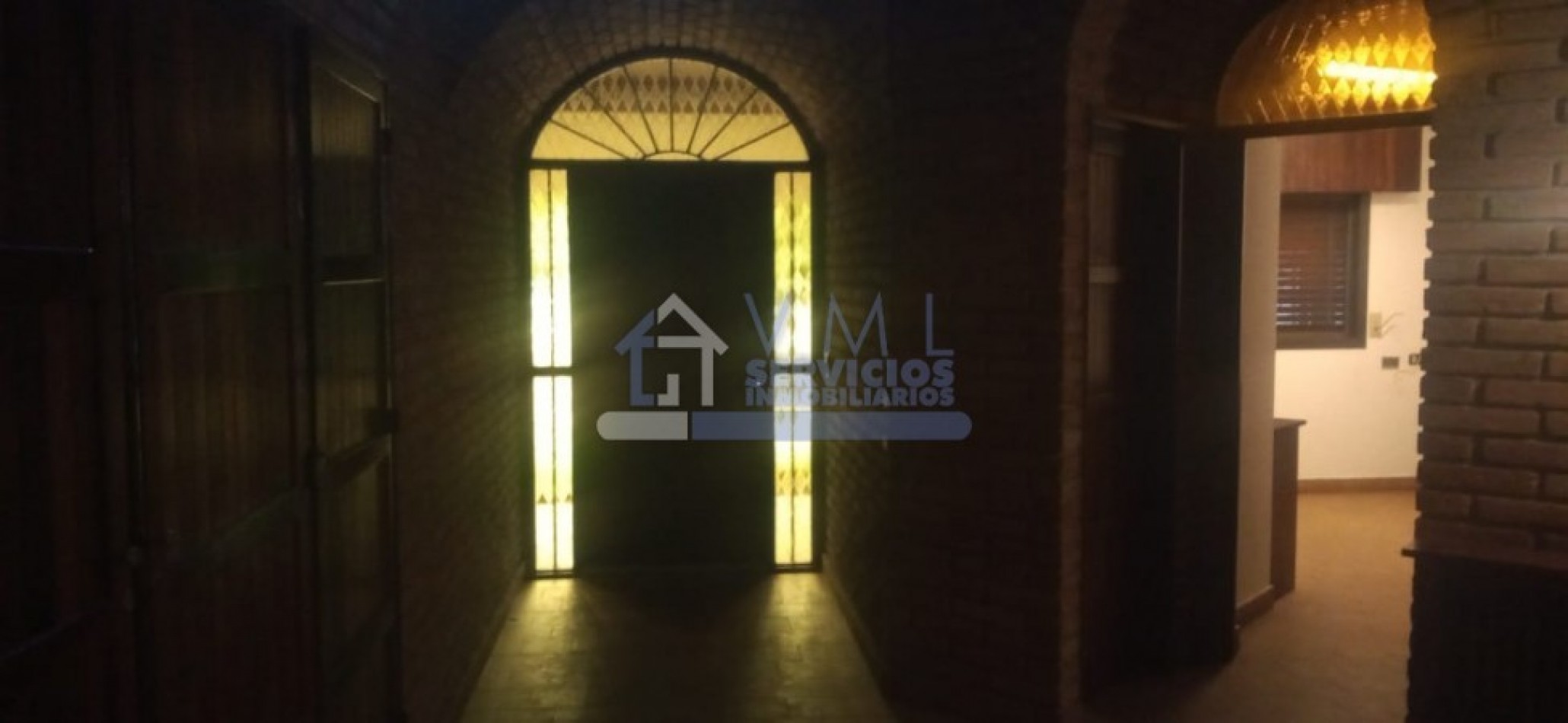 B° Jardin Espinosa, ALQUILER excelente ubicacion! para Uso Comercial