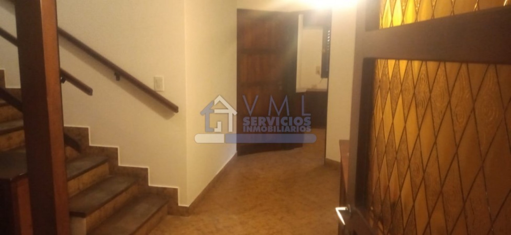 B° Jardin Espinosa, ALQUILER excelente ubicacion! para Uso Comercial