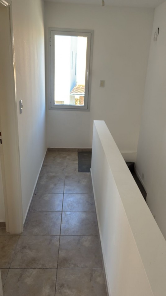 Espectacular! Duplex en Venta 2 Dorm. 2 Baños en Valle Cercano