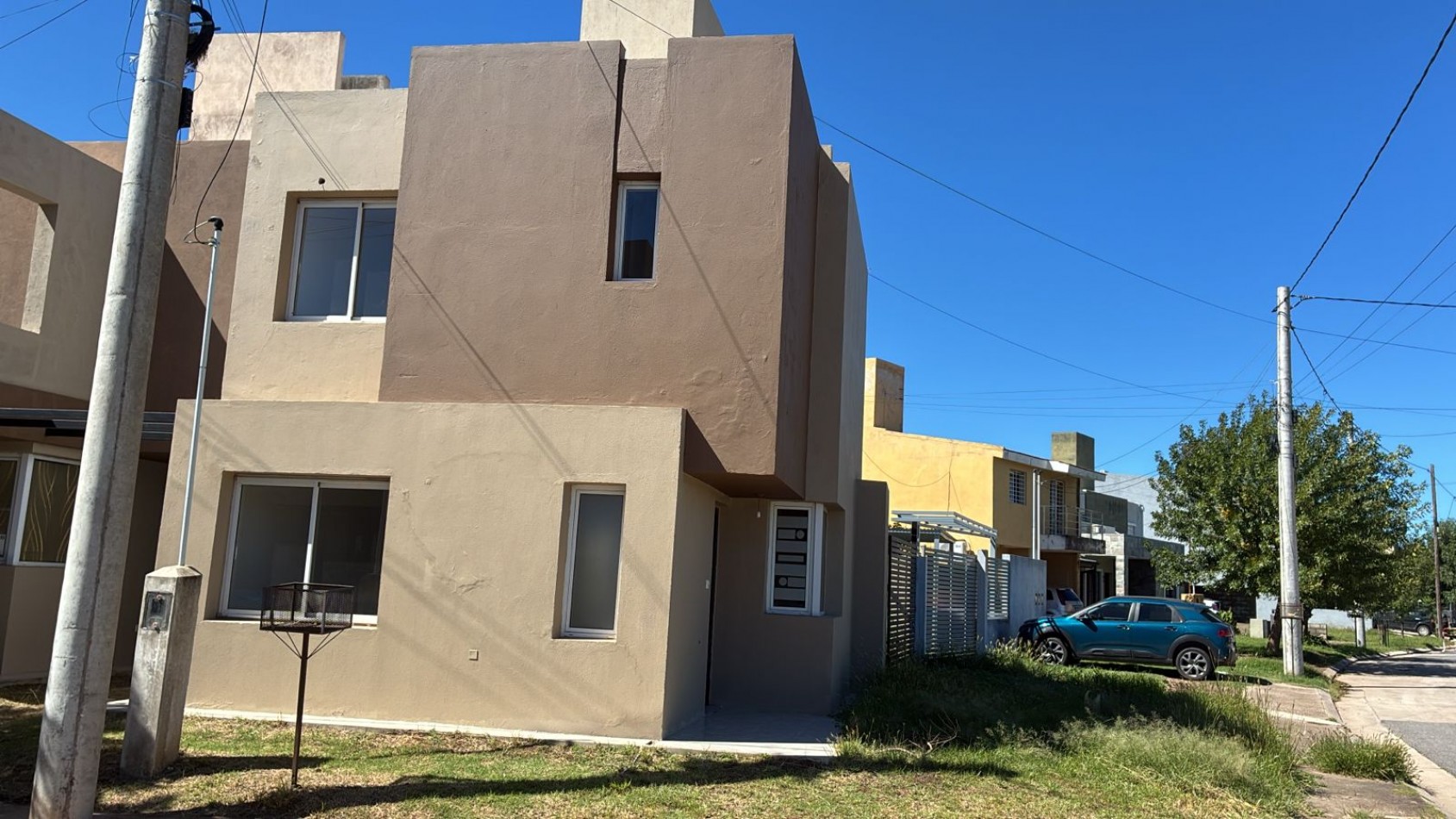 Espectacular! Duplex en Venta 2 Dorm. 2 Baños en Valle Cercano