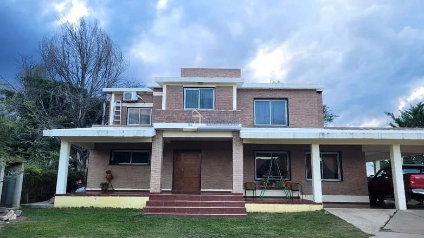 Villa Mirador del Lago! CASA CON PILETA , QUINCHO, ESPECTACULAR VISTA!