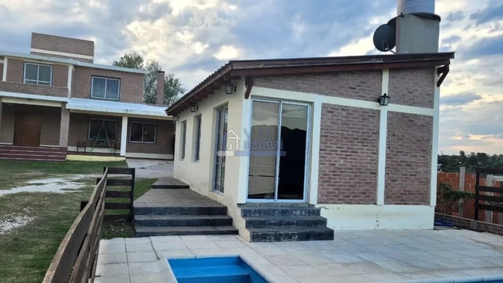 Villa Mirador del Lago! CASA CON PILETA , QUINCHO, ESPECTACULAR VISTA!