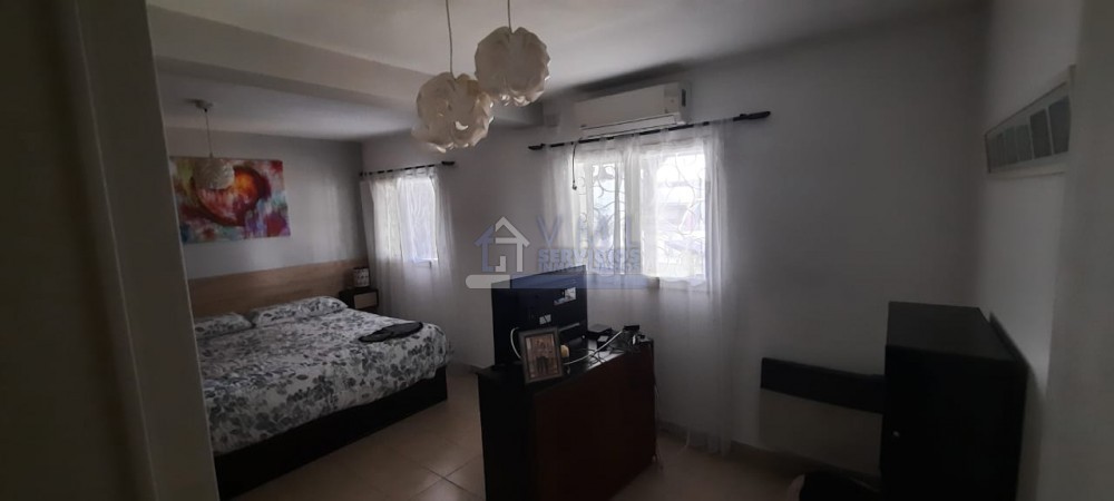 Inaudi! Hermosa casa 3 dormitorios 2 baños C/cochera doble