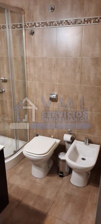 Inaudi! Hermosa casa 3 dormitorios 2 baños C/cochera doble