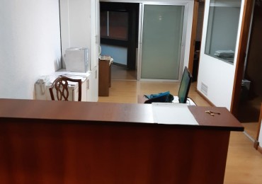 Centro Excelente Oficina en Venta- calle Tucuman al 26