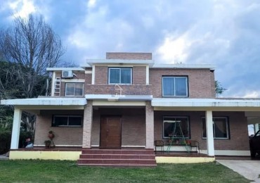 Villa Mirador del Lago! CASA CON PILETA , QUINCHO, ESPECTACULAR VISTA!