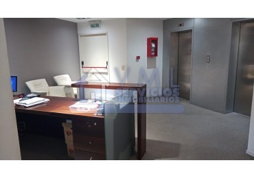 Espectacular! Gran Oficina en VENTA Sobre  Av. Irigoyen  175 m2  Nueva Cordoba