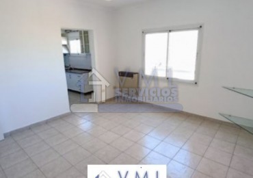B° Alberdi! Alquiler excelente departamento 3 dormitorios 2 banos (buena zona)