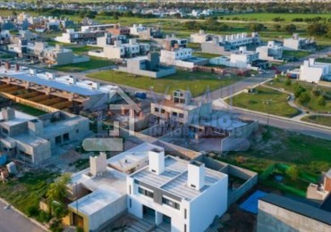 Oportunidad!Excelente ubicacion! Lote en venta Docta Urbanizacion 2a etapa