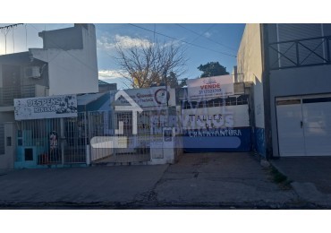 B° Residencial San Carlos Oportunidad!2 locales + 1 Galpon Total 300m2