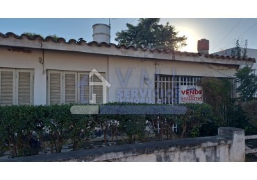 B° Los Paraisos! Oportunidad casa de 3 Dormitorios con patio grande!